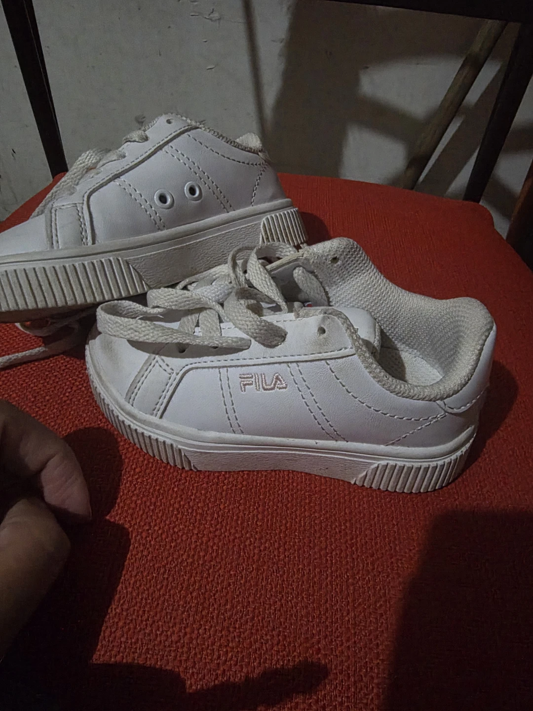 Fila Kids White Sneakers Size 7 - photo 3