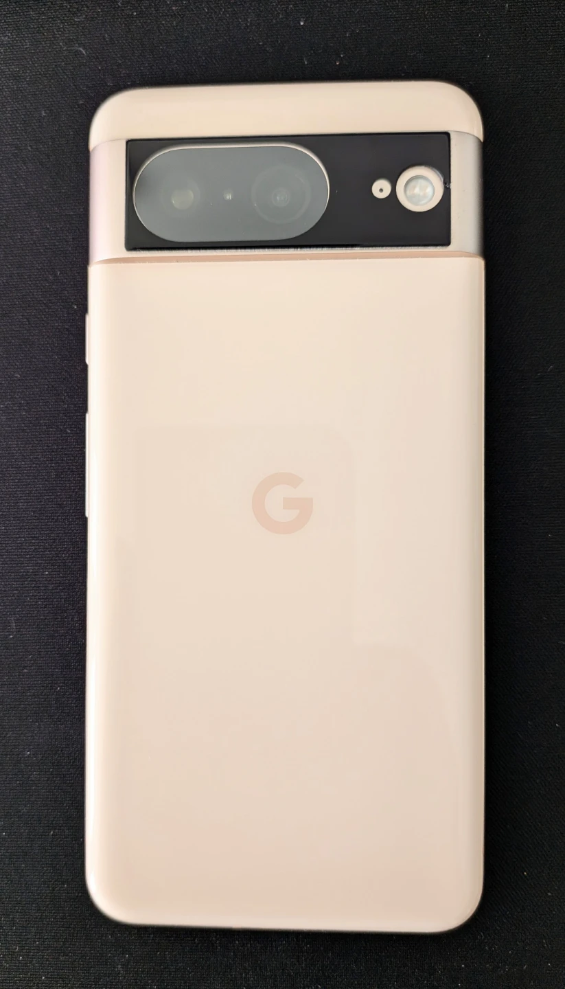 Google Pixel 8 Smartphone - photo 3