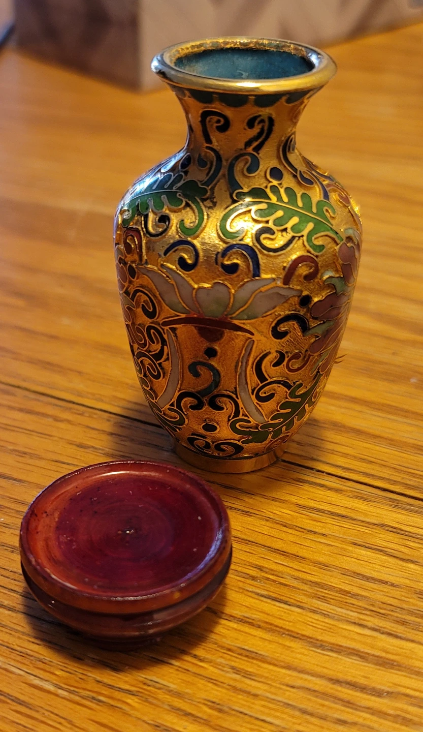 Small Cloisonné Vase with Wooden Stand - photo 4