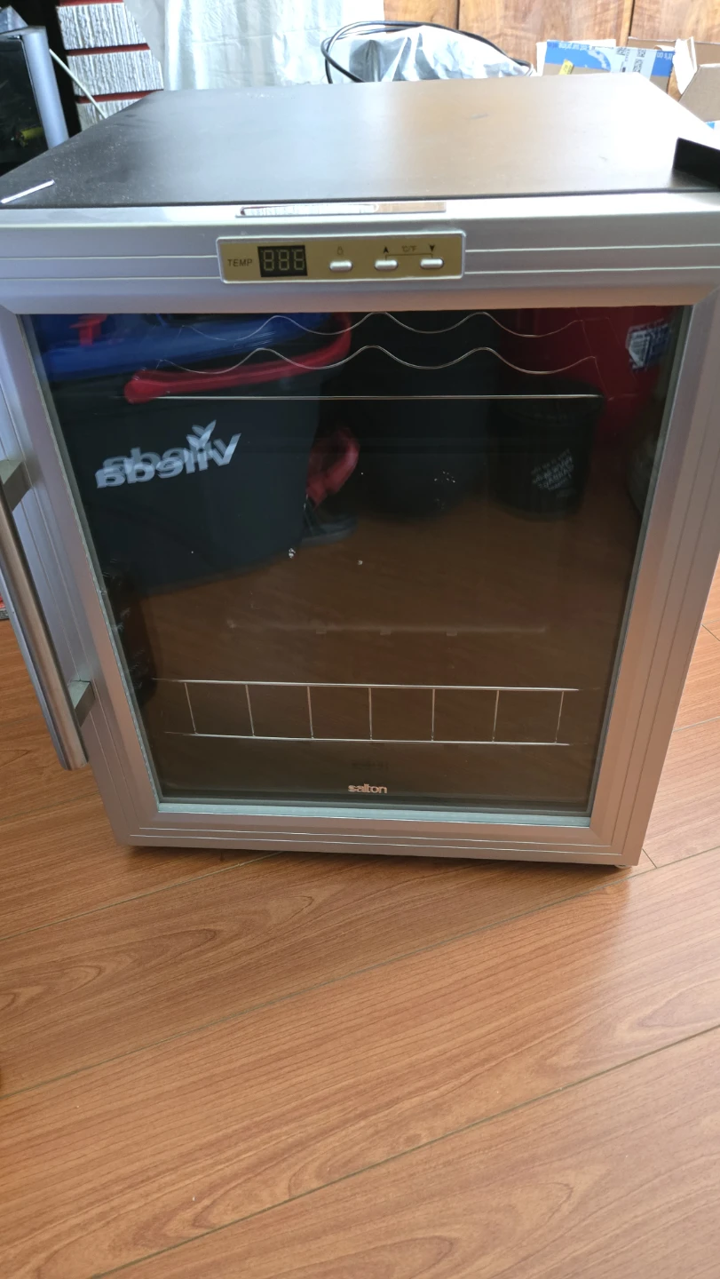 Salton Wine Fridge - photo 3