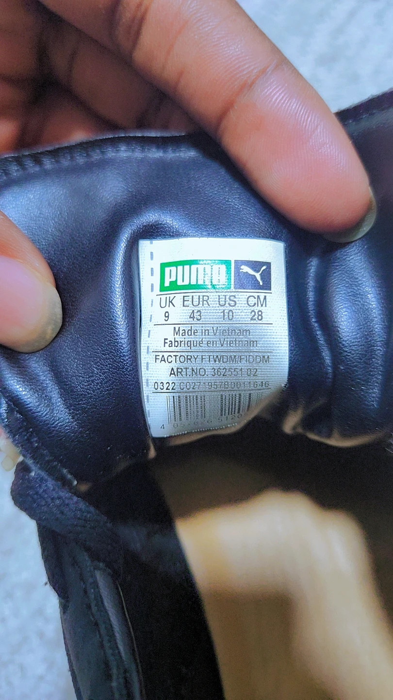 Puma Suede Classic Men's Sneakers - Black ⚽ - photo 2