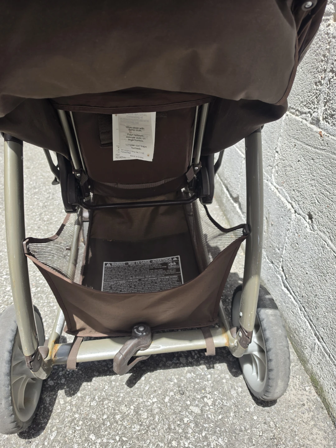 Graco Baby Stroller & little tikes bike - photo 5
