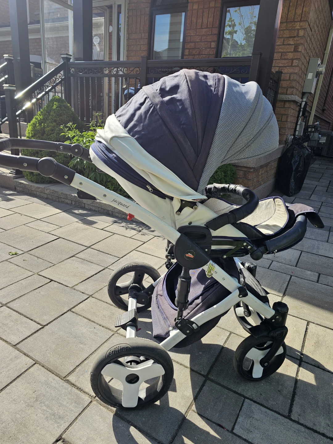 Jacquard Baby Stroller Travel System