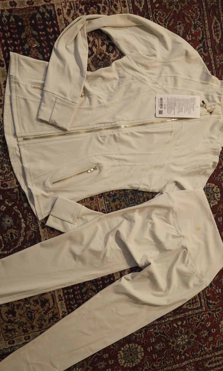 BEST DEAL Lululemon Define Luon jacket and legging