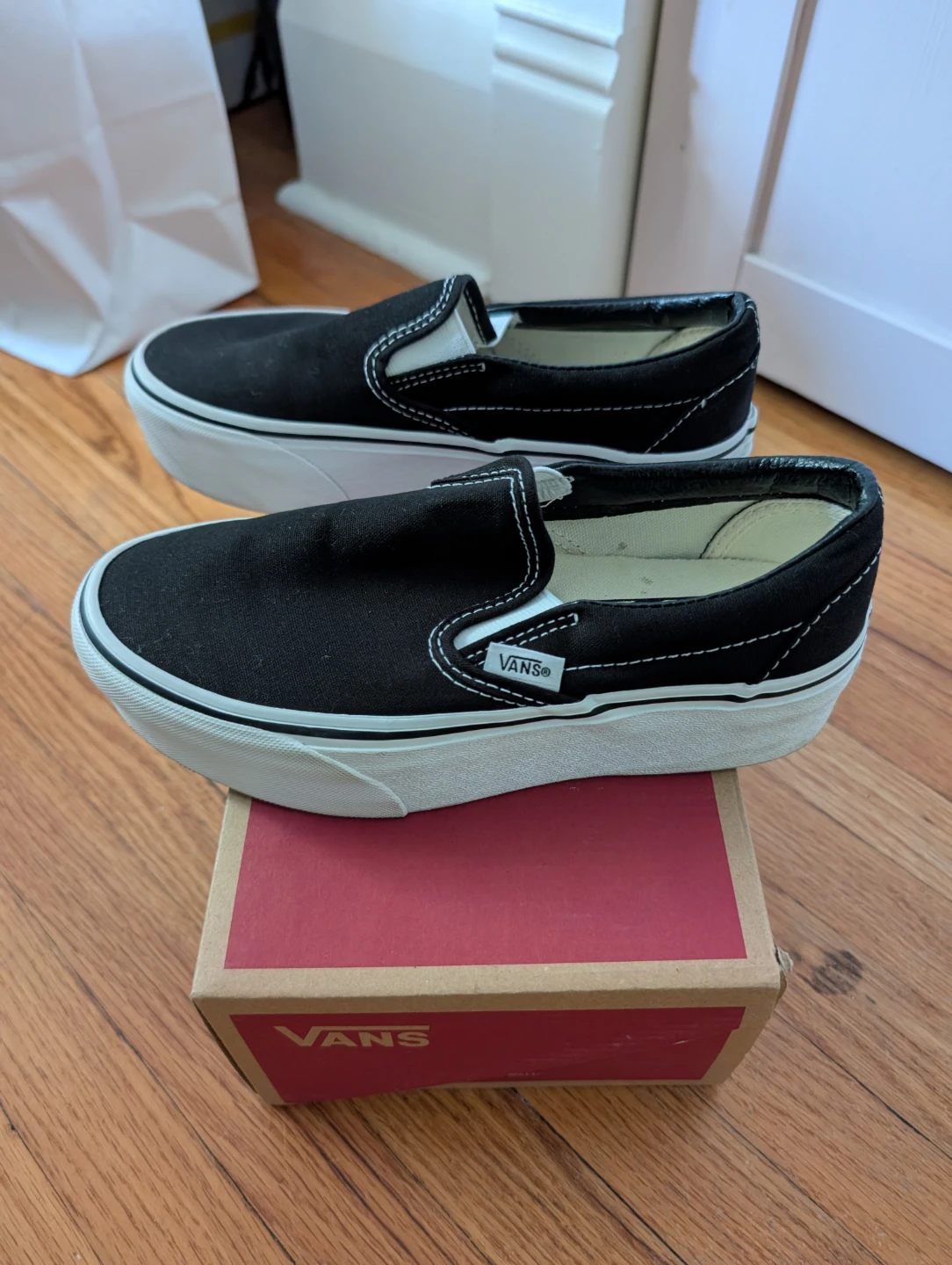 Vans Classic Slip-On Platform Shoes Black/True White