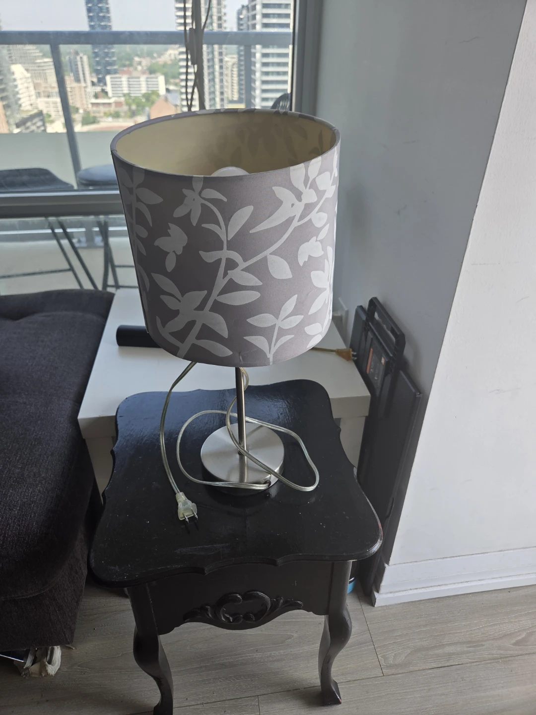Table Lamp with Floral Shade - photo 2