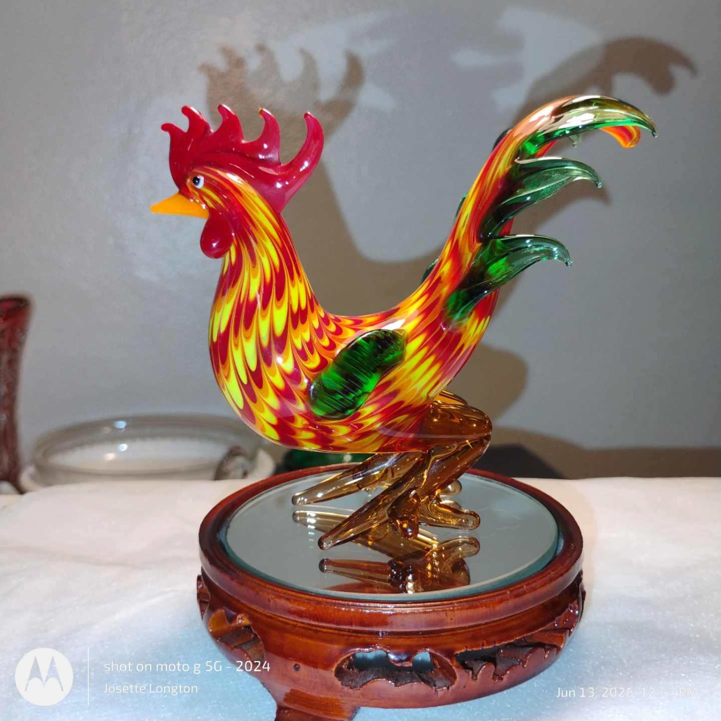 Art Glass Rooster Figurine on Wooden Base - photo 3