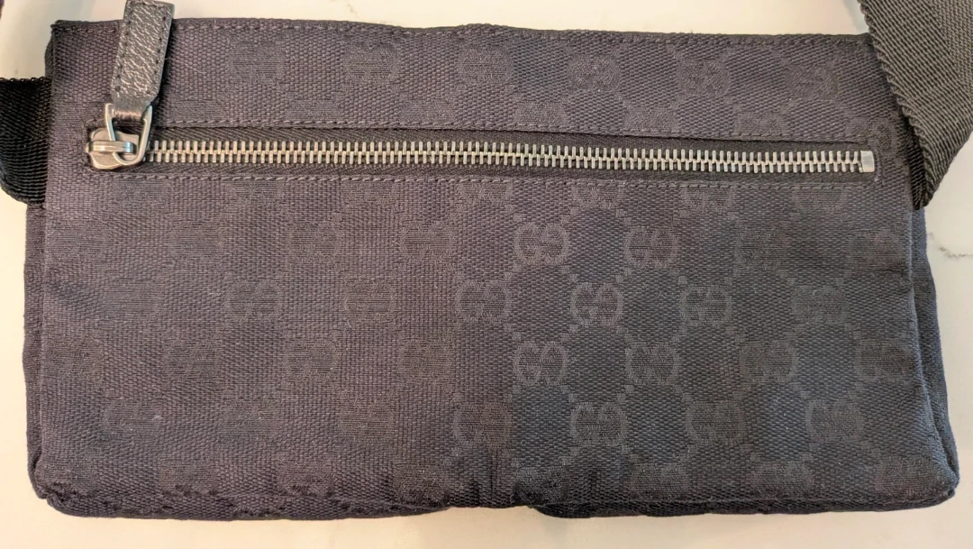 Gucci GG Monogram Canvas Belt Bag - Black - photo 4