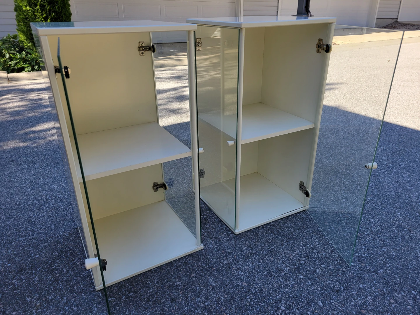 Pair of Vintage IKEA Glass Display Cabinets - photo 2