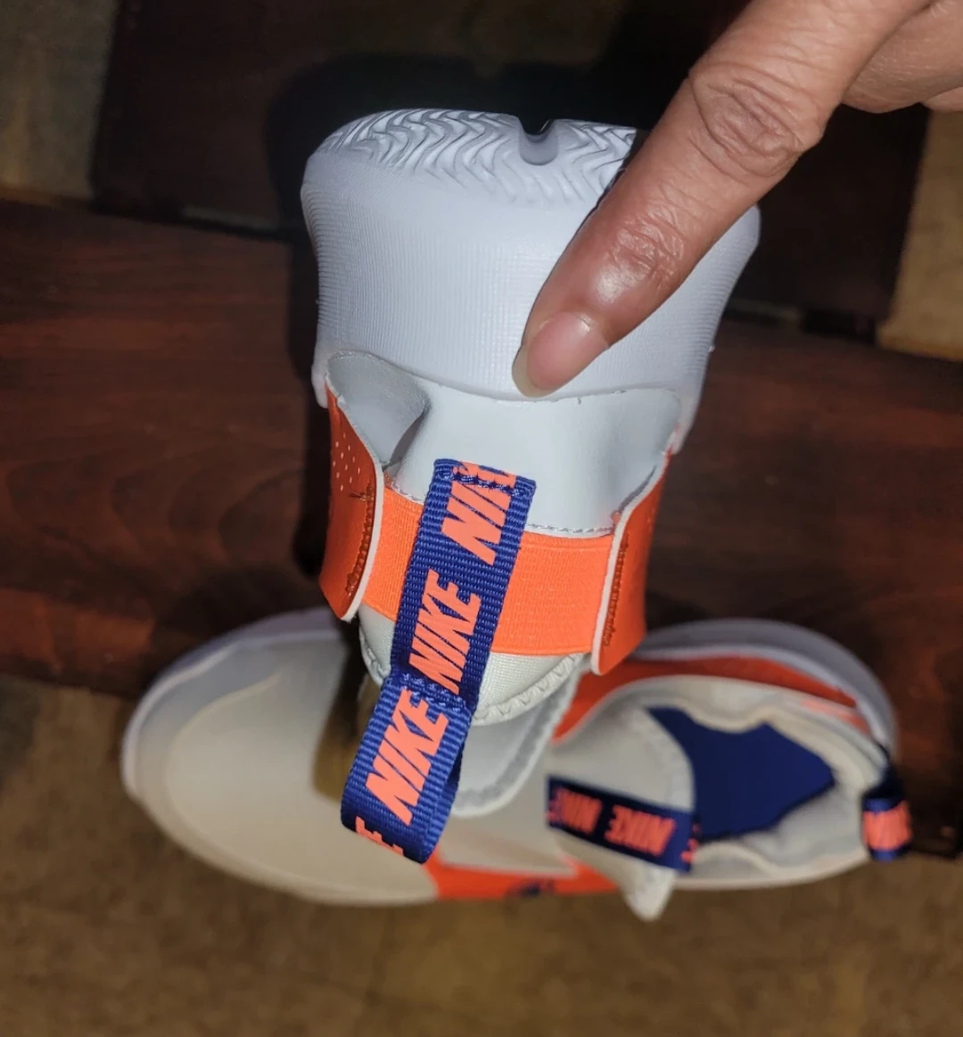 Nike Slip-On Shoes - photo 3