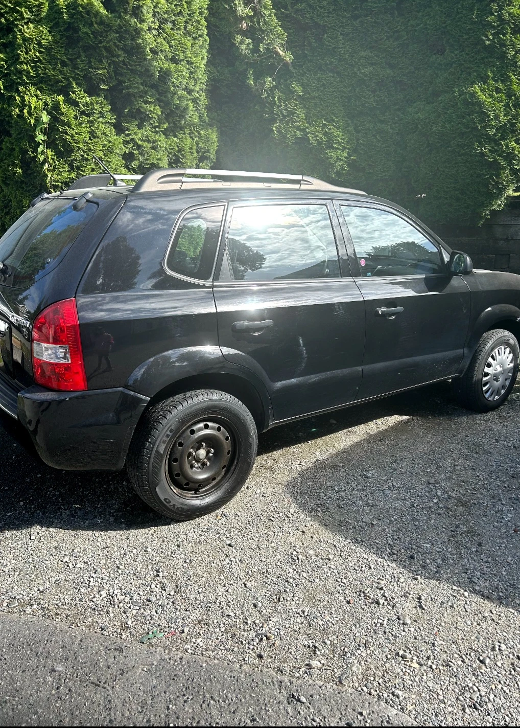 ⚽️ 2009 Black Hyundai Tucson SUV - photo 4