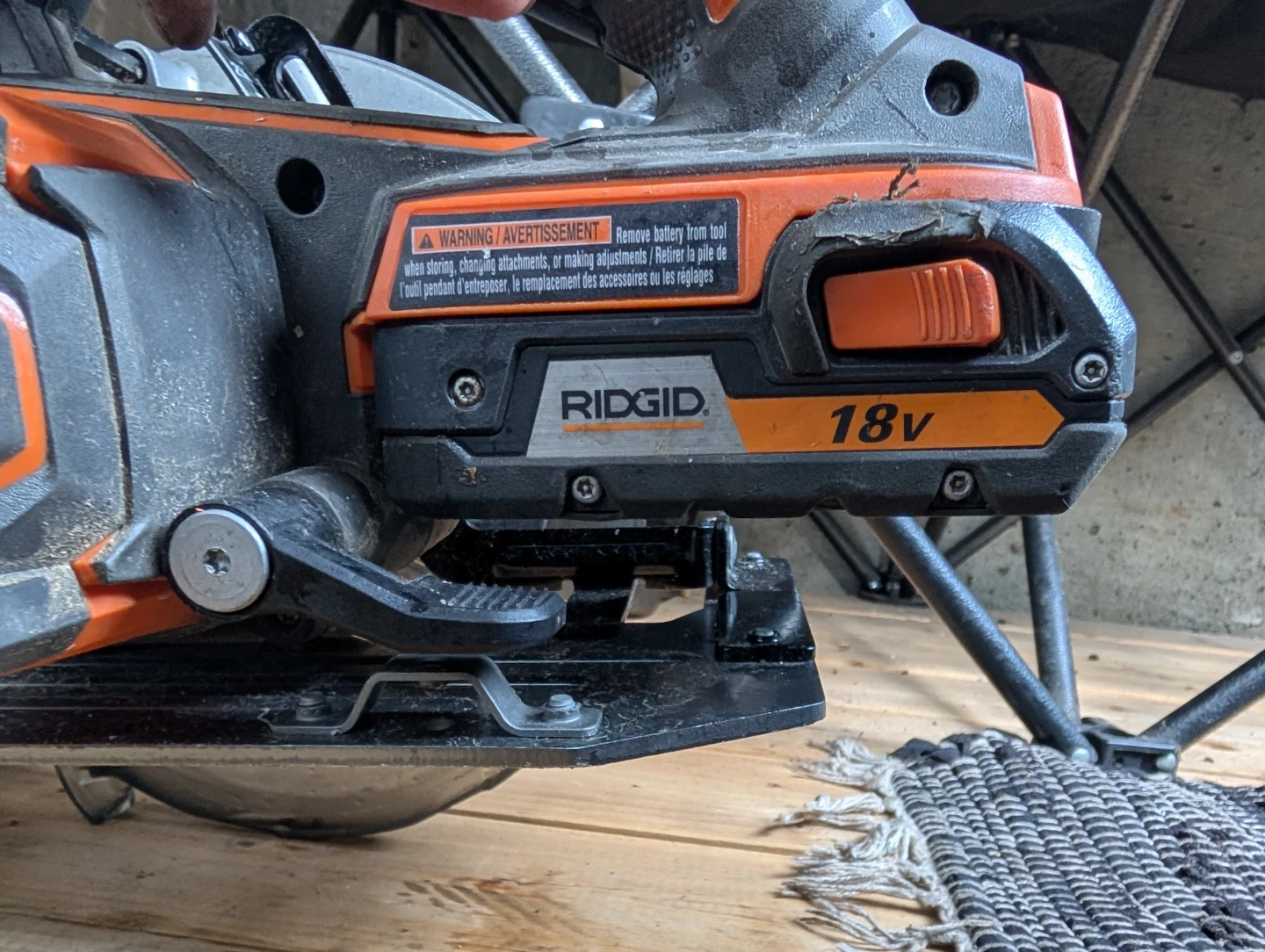 RIDGID 18V Cordless Circular Saw - photo 4