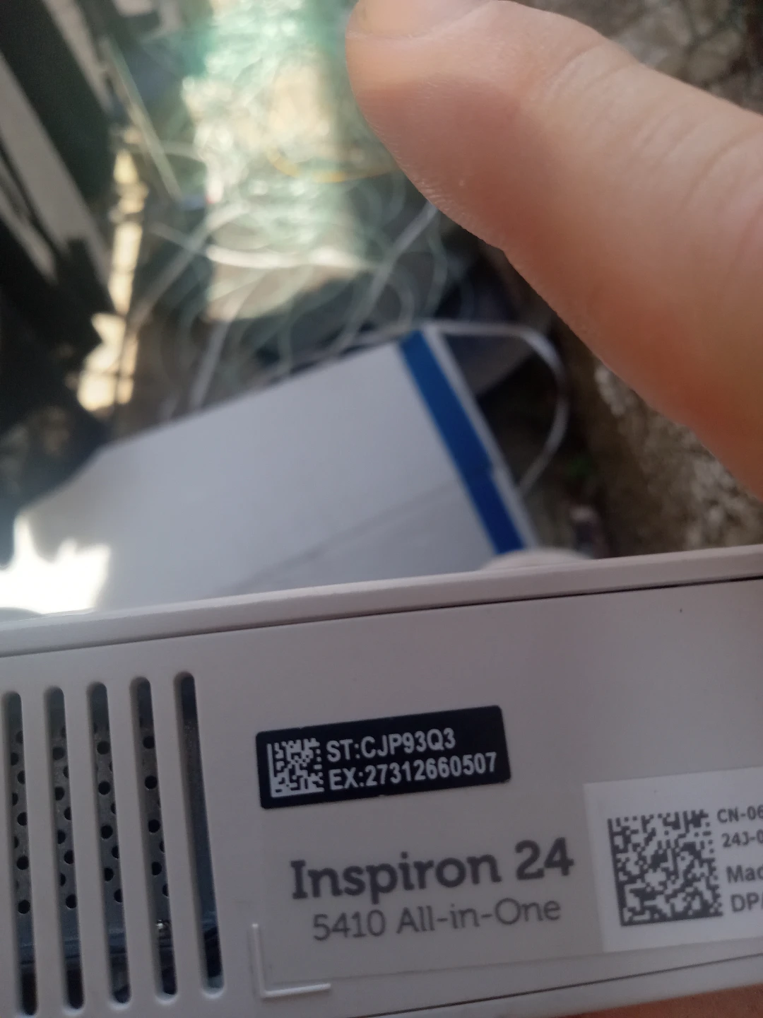 Dell Inspiron 24 5410 All-in-One Desktop Computer - photo 2