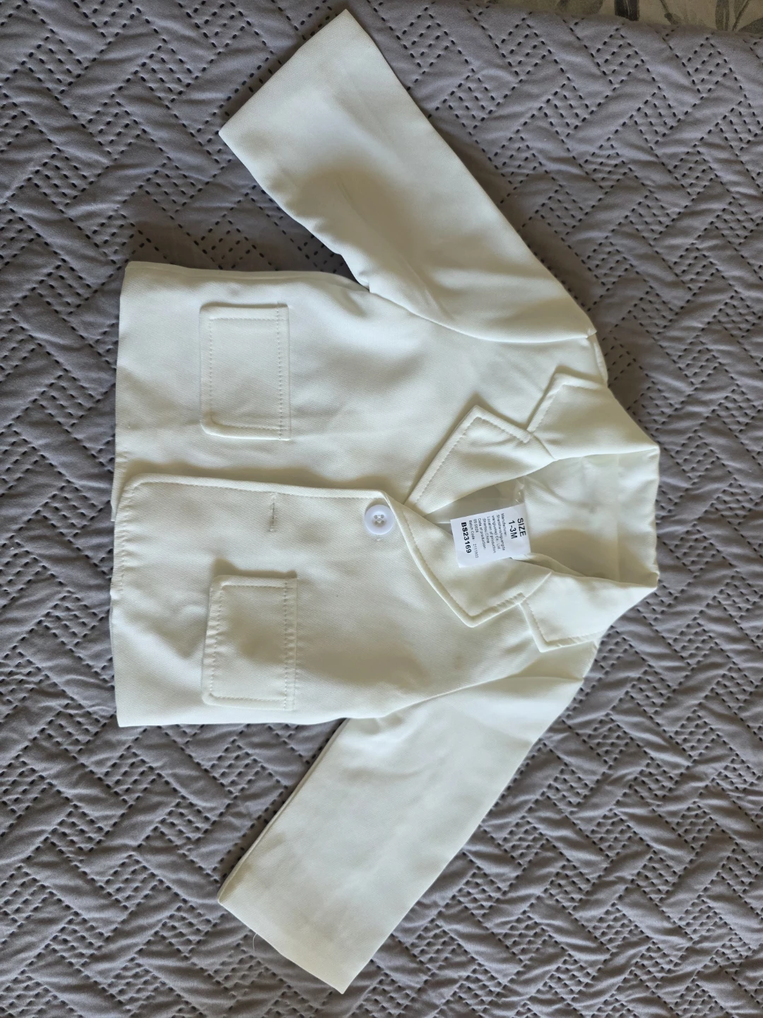 Baby Boys Suit with Bow Tie - photo 2