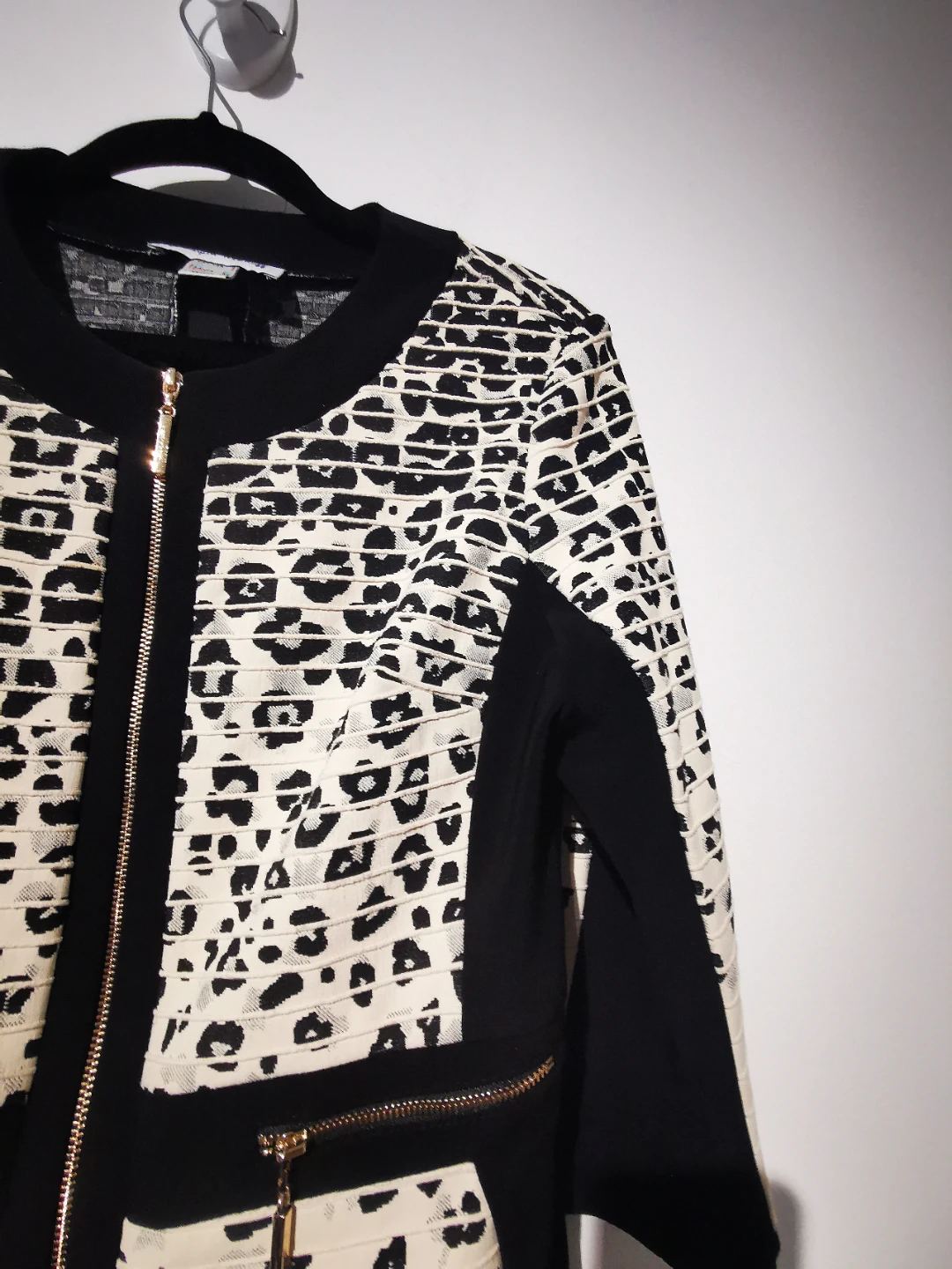 Joseph ribkoff s6Animal Print Zip Jacket - photo 4
