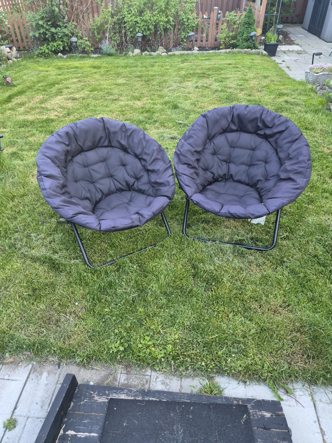 Set of 2 Dark Grey Saucer Chairs
