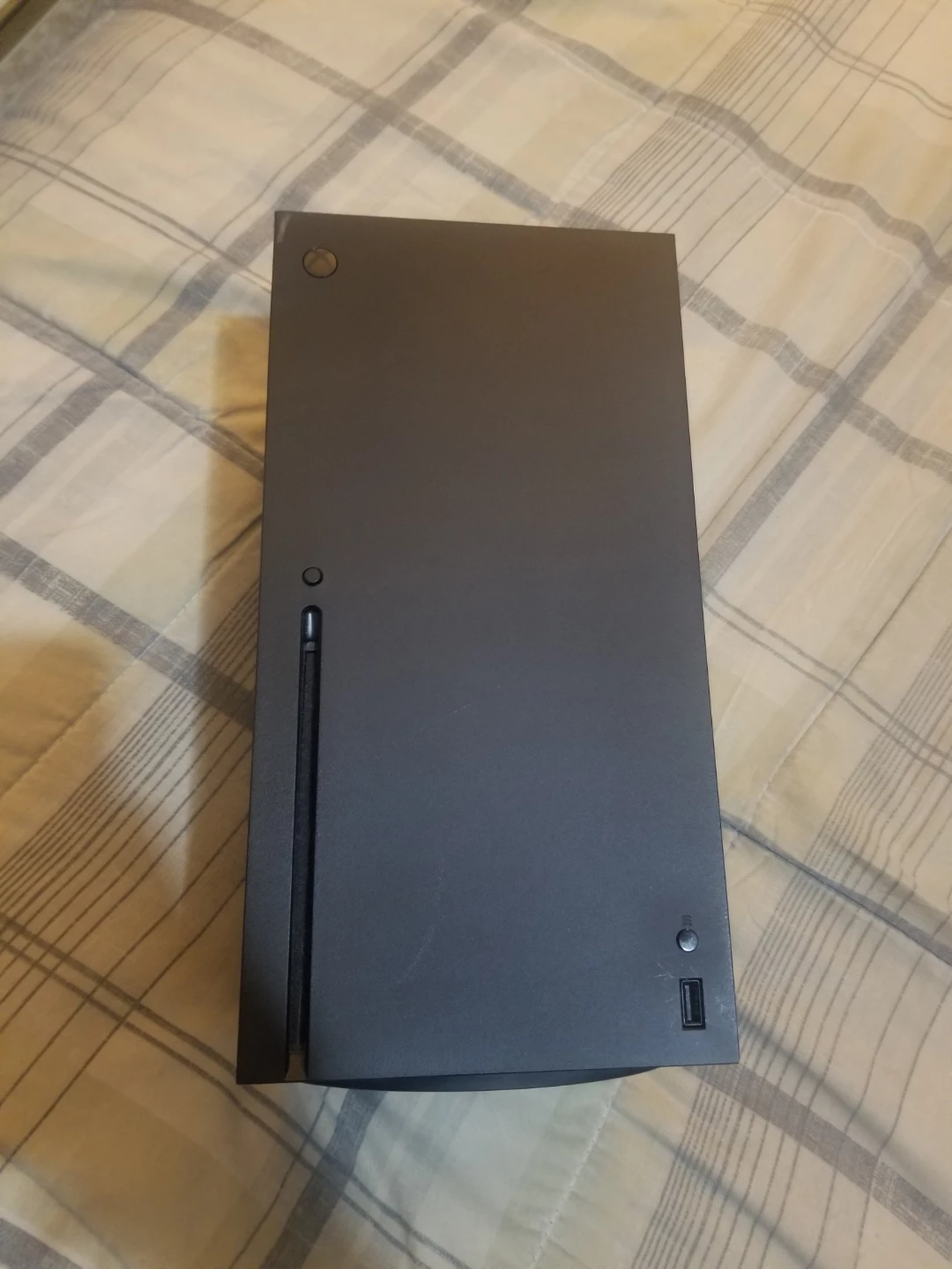 Xbox Series X 1TB Console Bundle with Games and Accessories - photo 3
