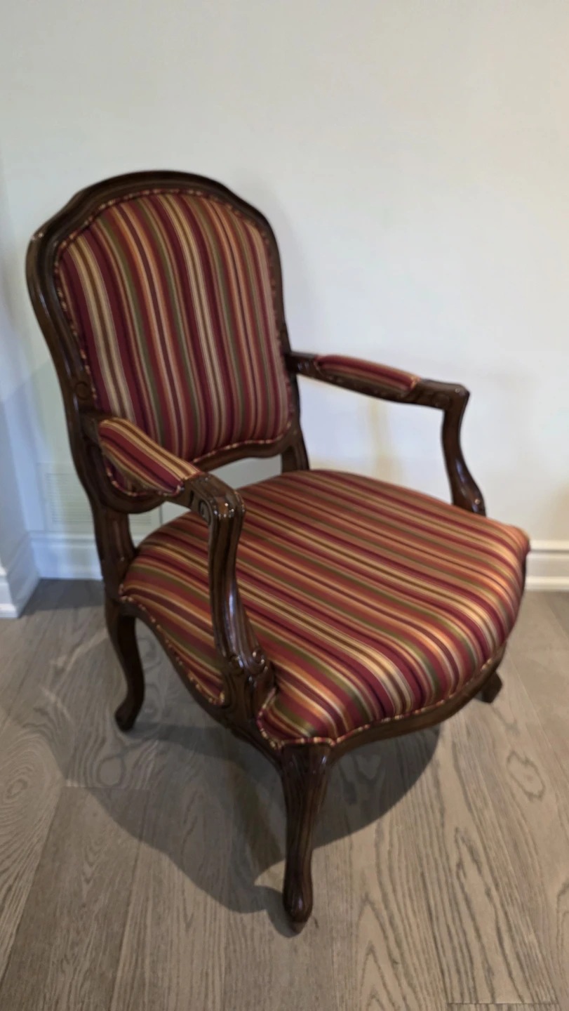 Armchair accent chairs - photo 2