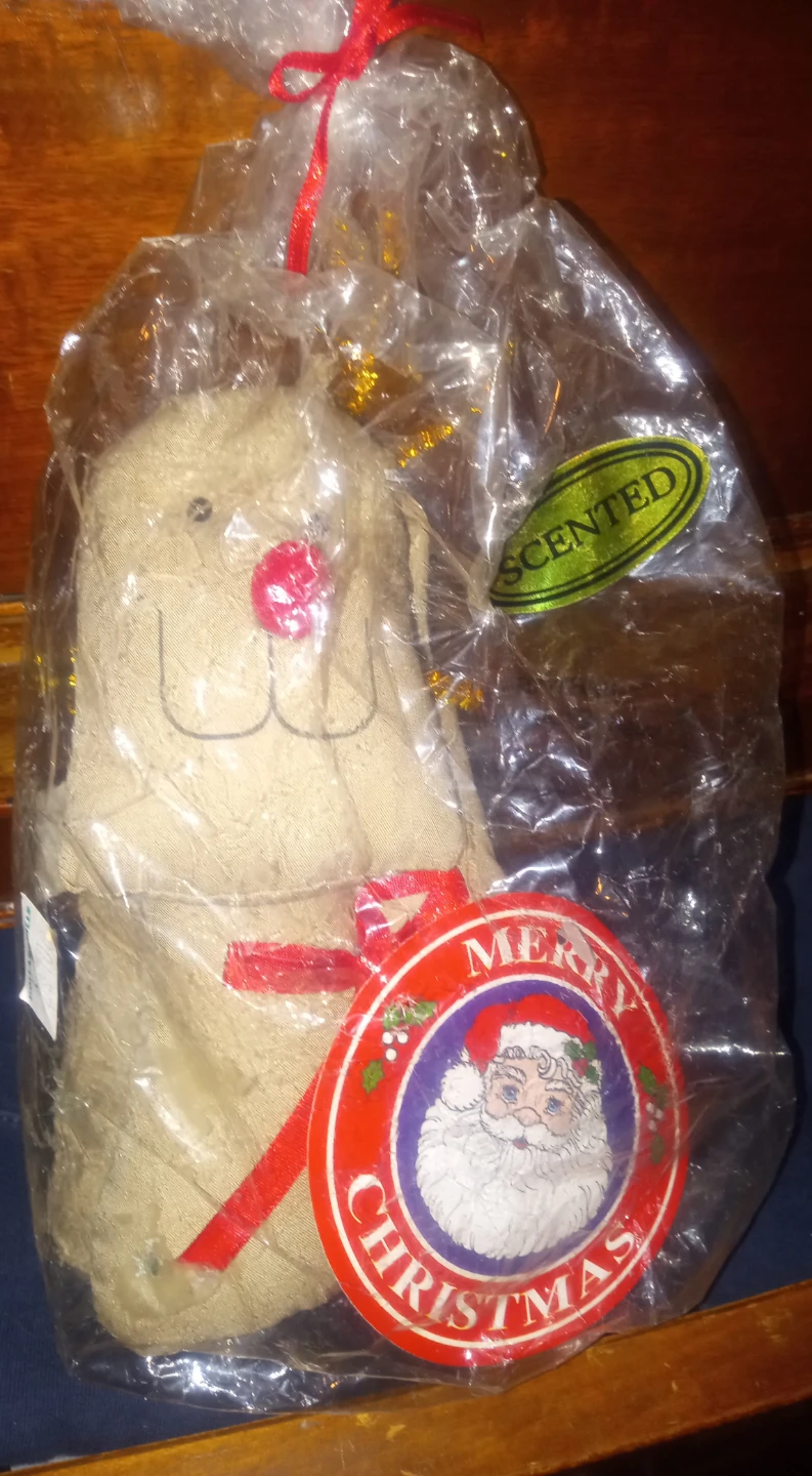 Loomco Products Rare 1995 "Merry Christmas" Scented Plush Toy - photo 4