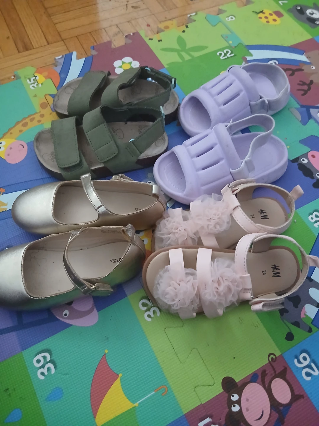 H&M Kids Pink Flower Sandals