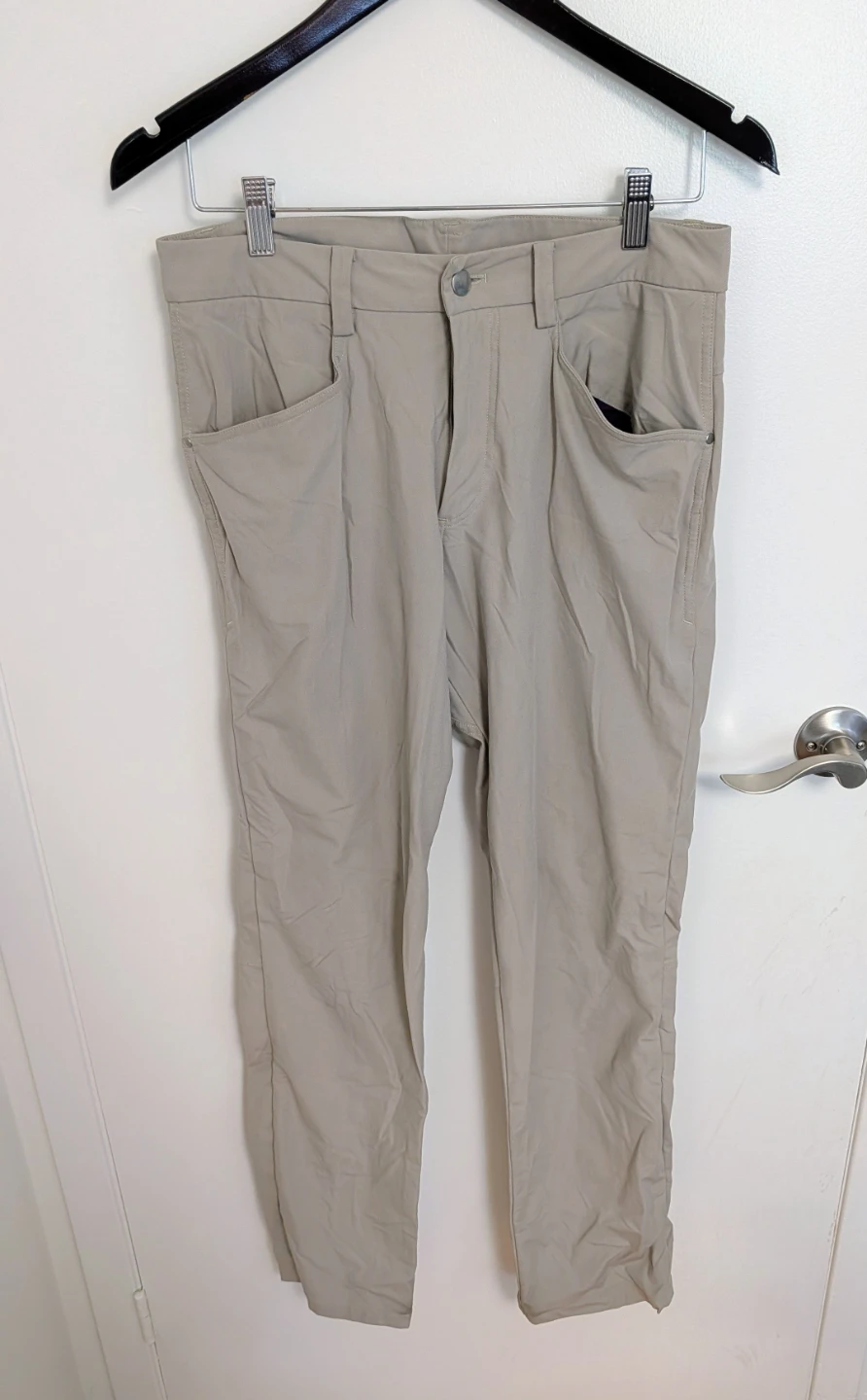 Lululemon Men's Beige Pants - Men's Size 32