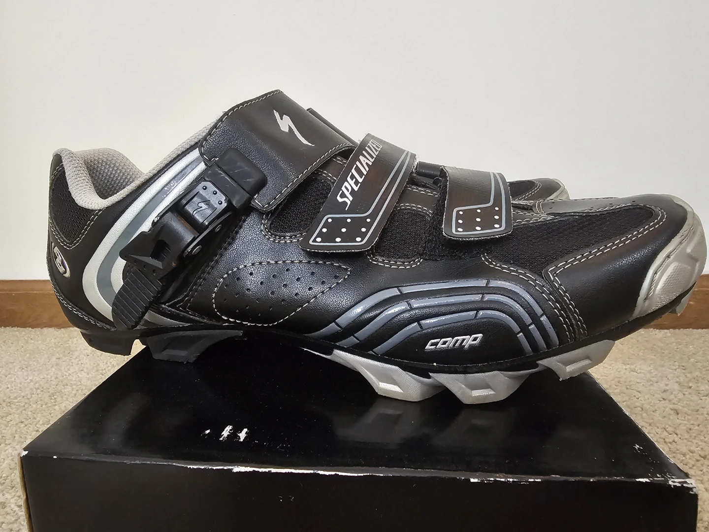 Used Specialized Comp Mtb Shoe-Black/Grey Size 11 - photo 3