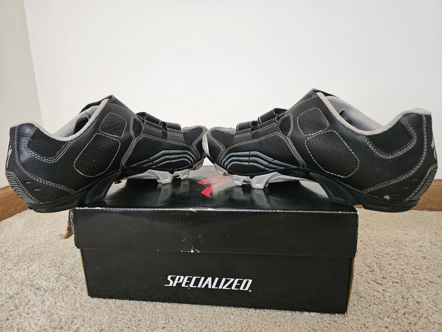 Used Specialized Comp Mtb Shoe-Black/Grey Size 11 - photo 5