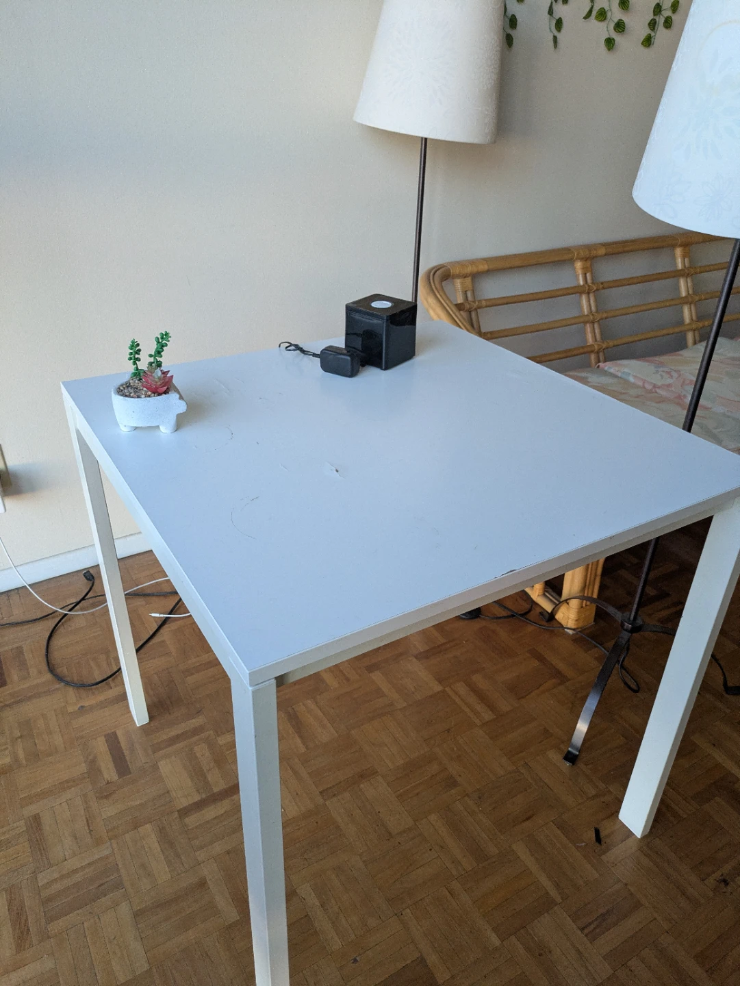 White Square Table - photo 2