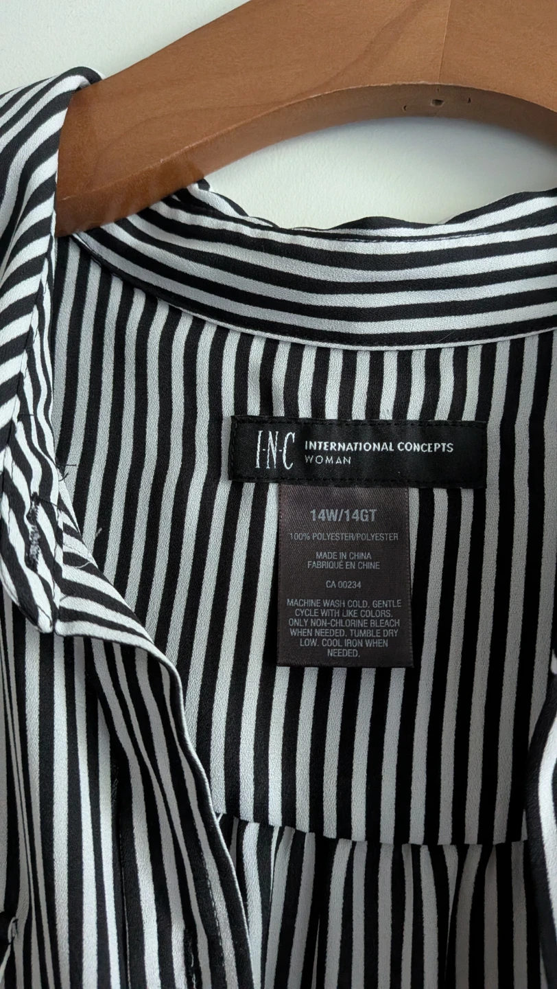 Vintage Button-Up Shirt - photo 2