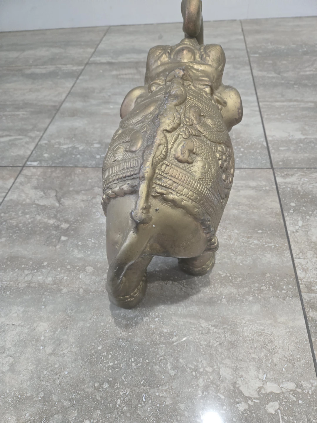 Ornate Golden Elephant Figurine - photo 2