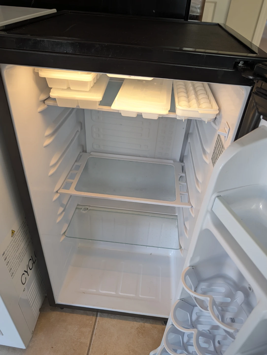 Danby Mini Fridge - photo 2