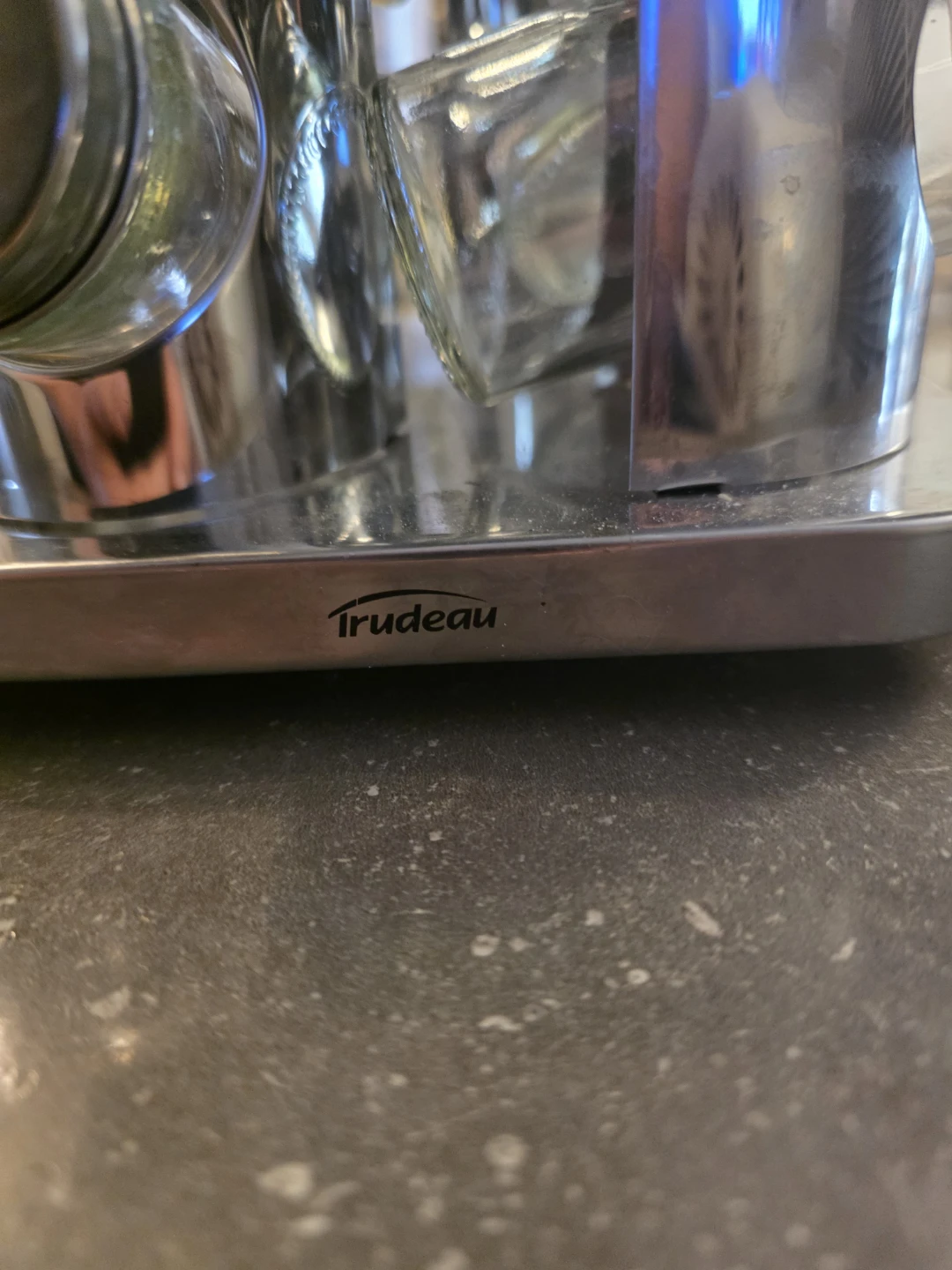 Trudeau Spice Rack with Jars - photo 3