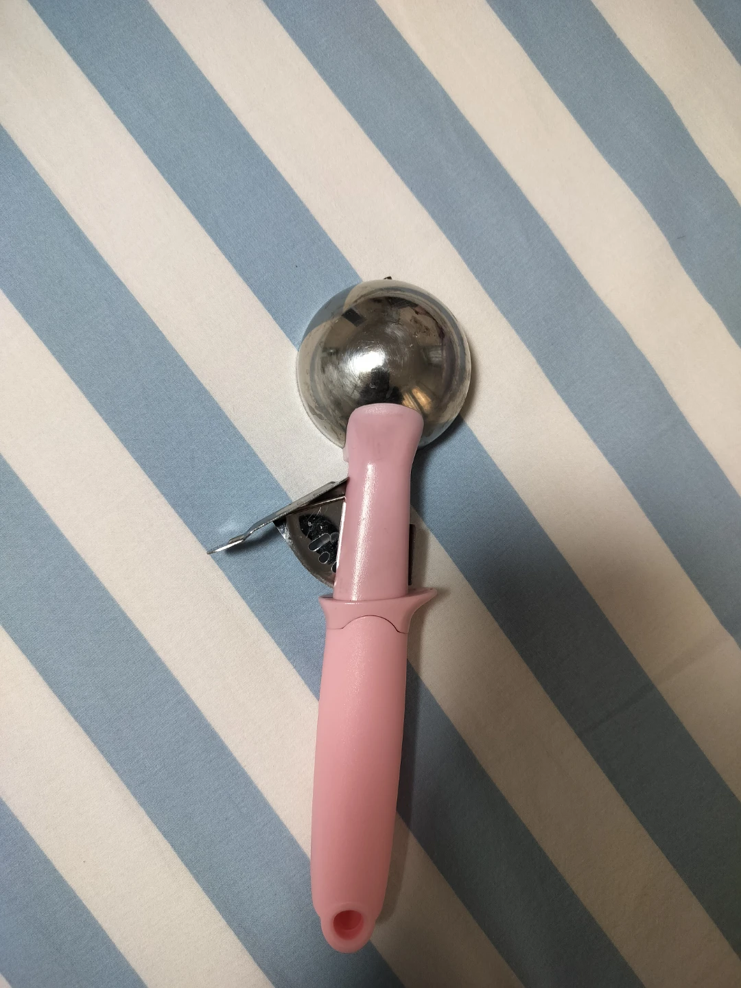 Pink Ice Cream Scoop - photo 3
