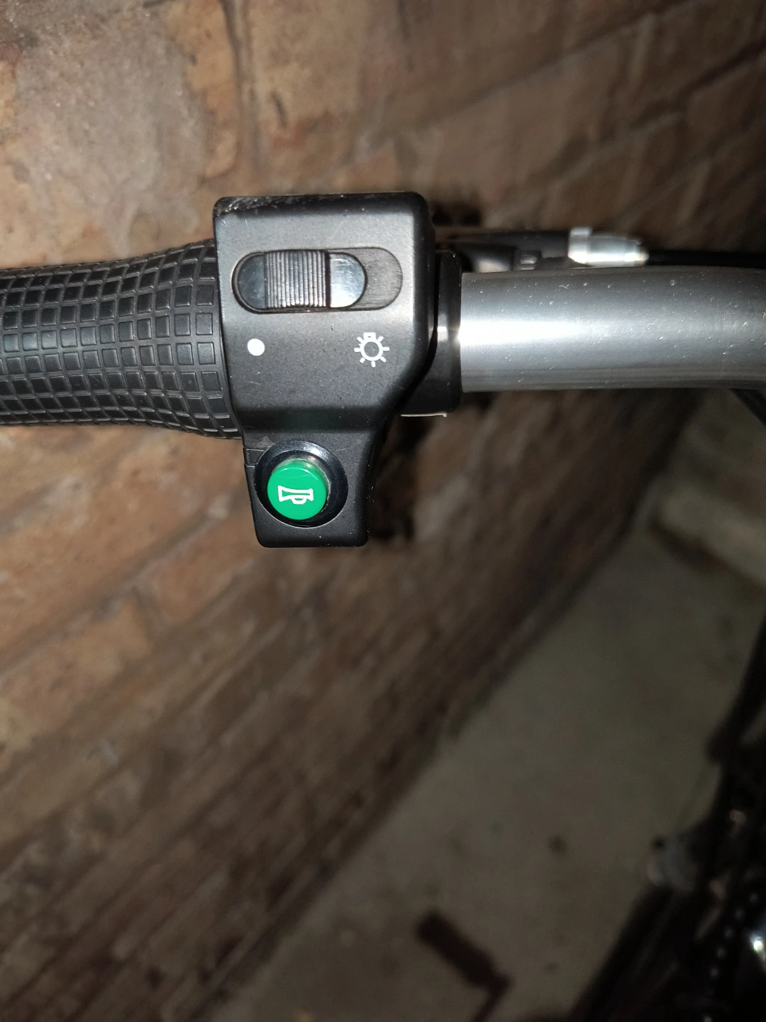Electric Bicycle with Handlebar Controls - photo 2