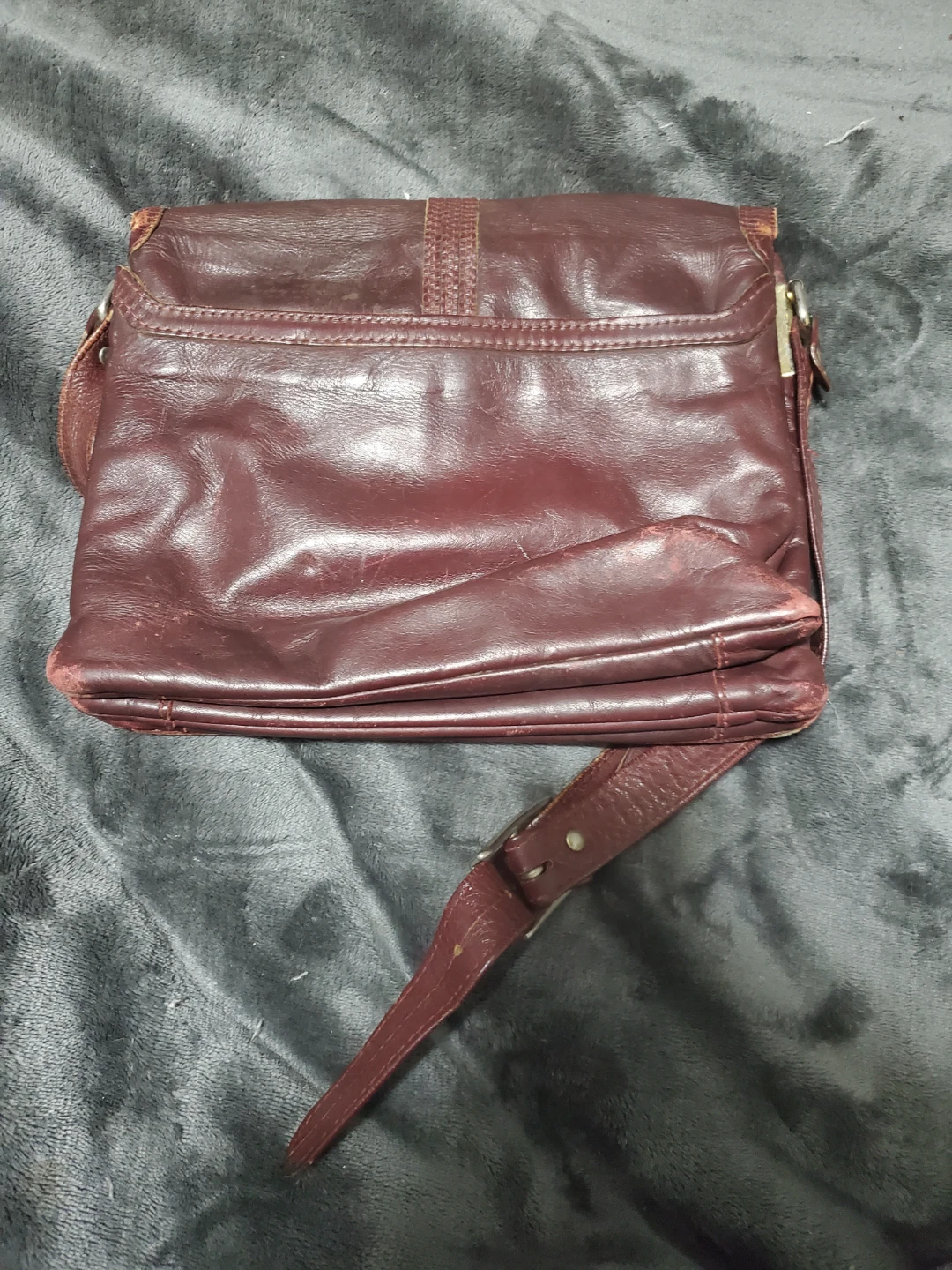 Maroon Leather Crossbody Purse - photo 4