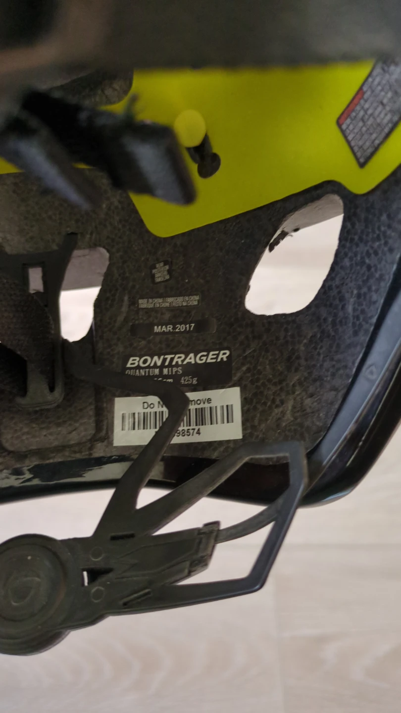 Bontrager Quantum MIPS Cycling Helmet - photo 3