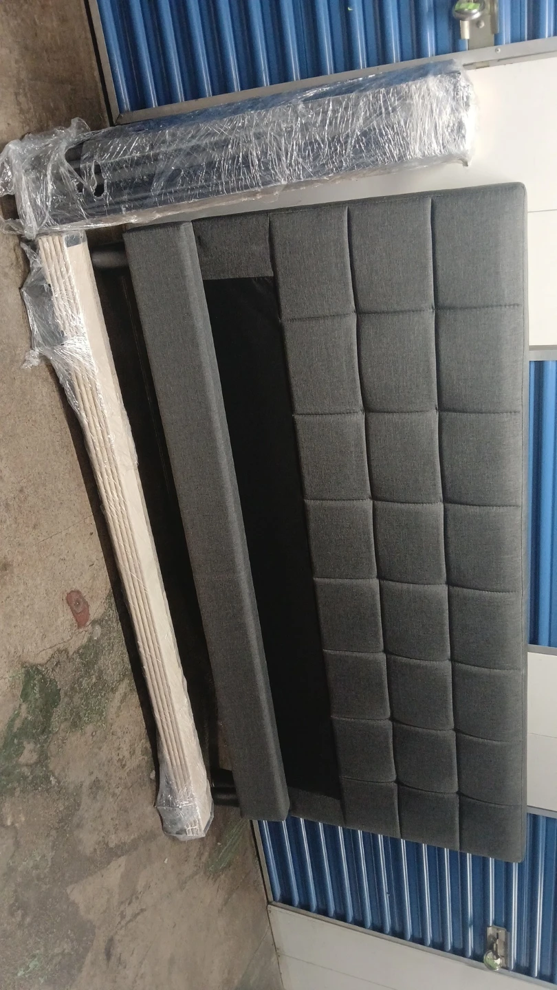 King size frame