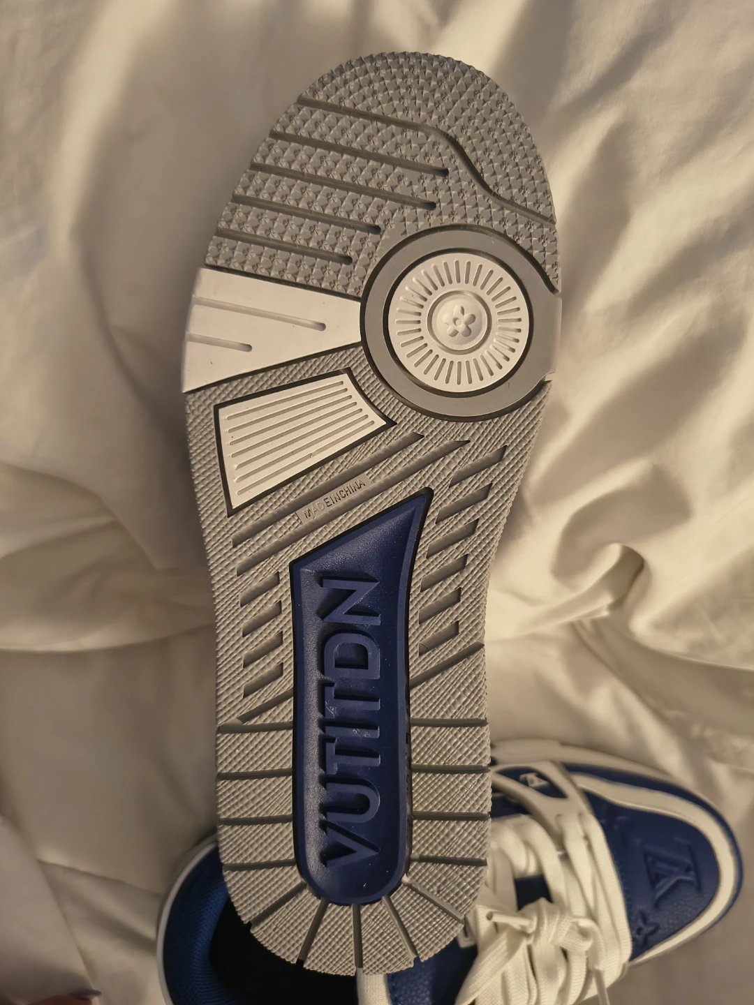 Louis Vuitton Sneakers - Blue/White - photo 2
