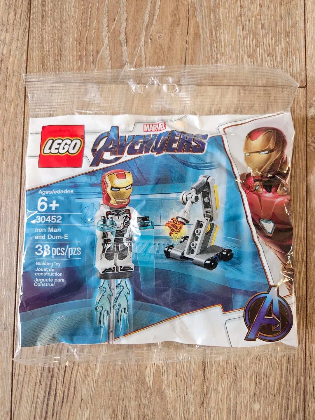 ⚽️ LEGO Marvel Iron Man and Dum-E set (30452)