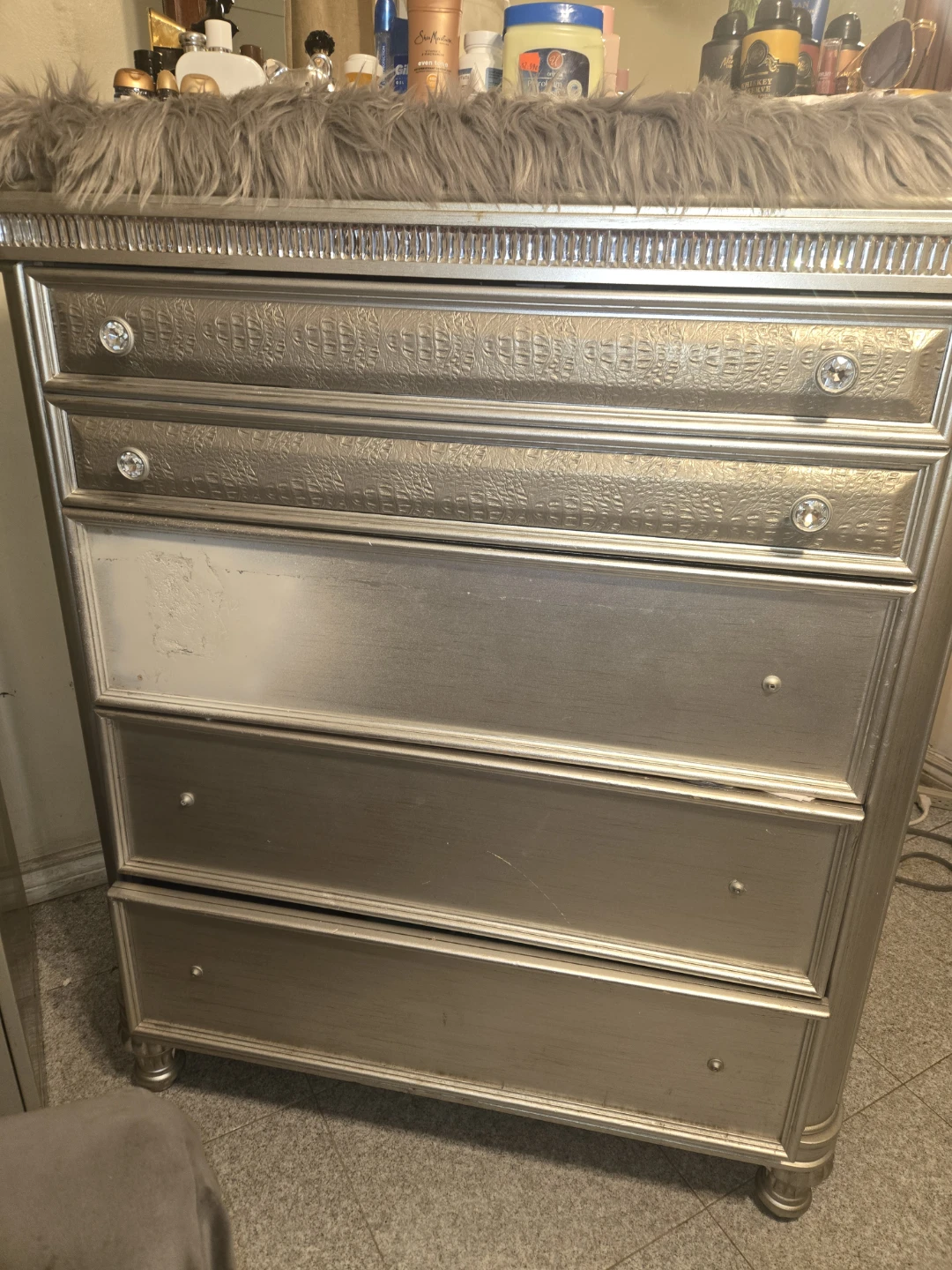 Silver 5-Drawer Dresser