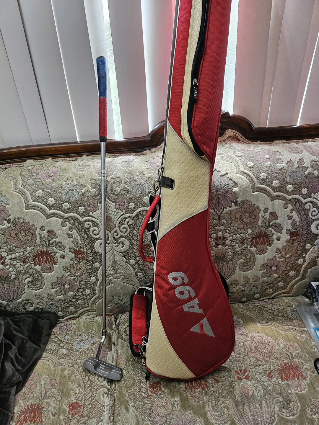 Founders Club Golf Putter with Golf Bag
