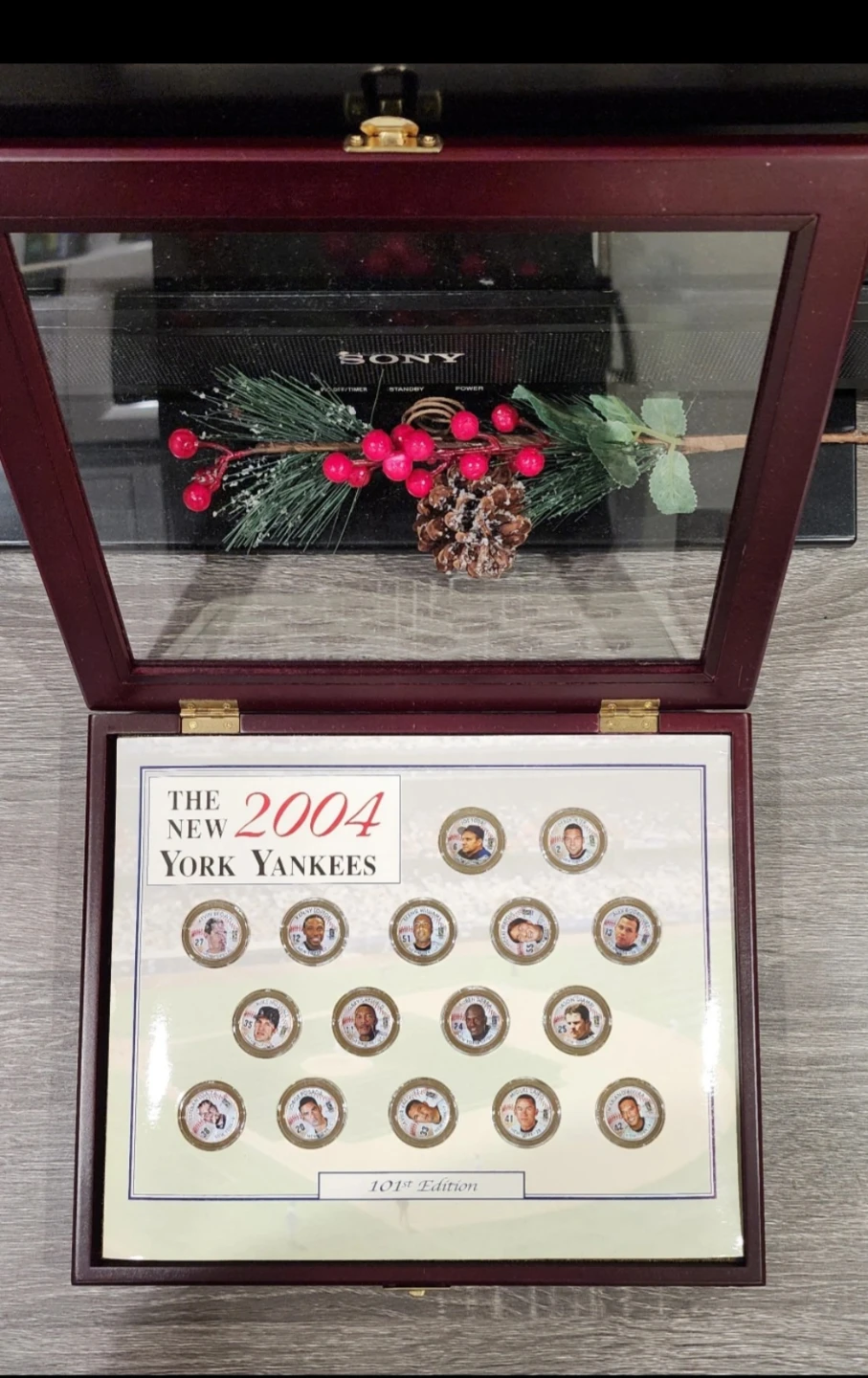 Vintage 2004 New York Yankees Commemorative Coin Set ⚽