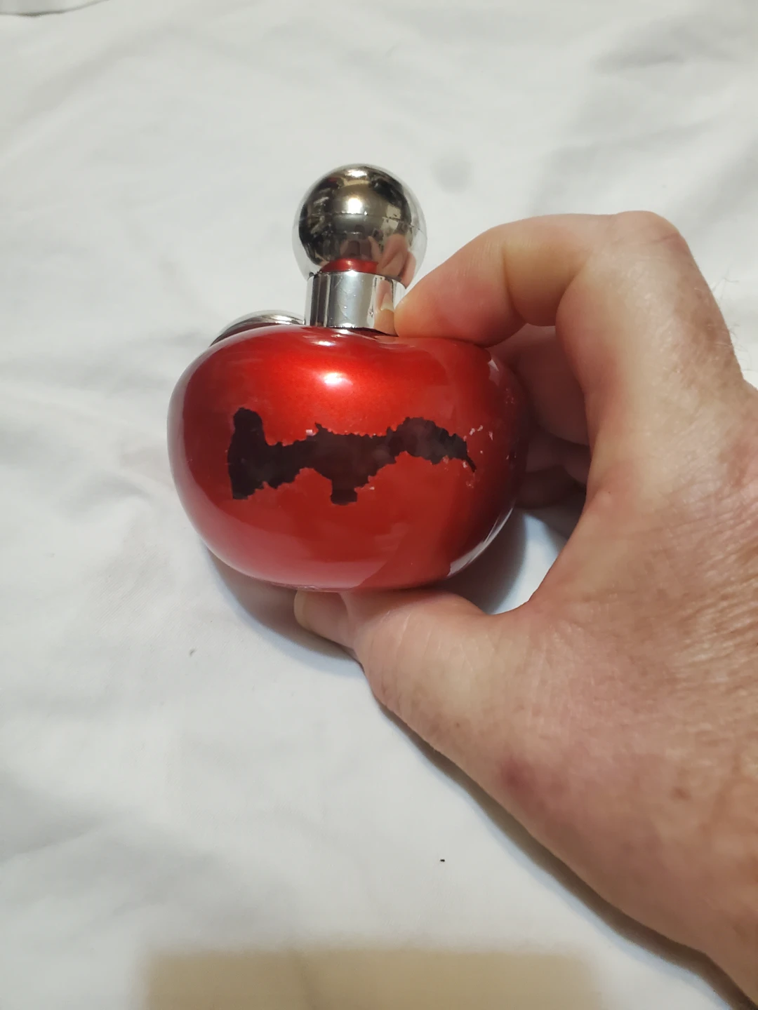 Nadia Pour Femme Red Apple Perfume Bottle - photo 3