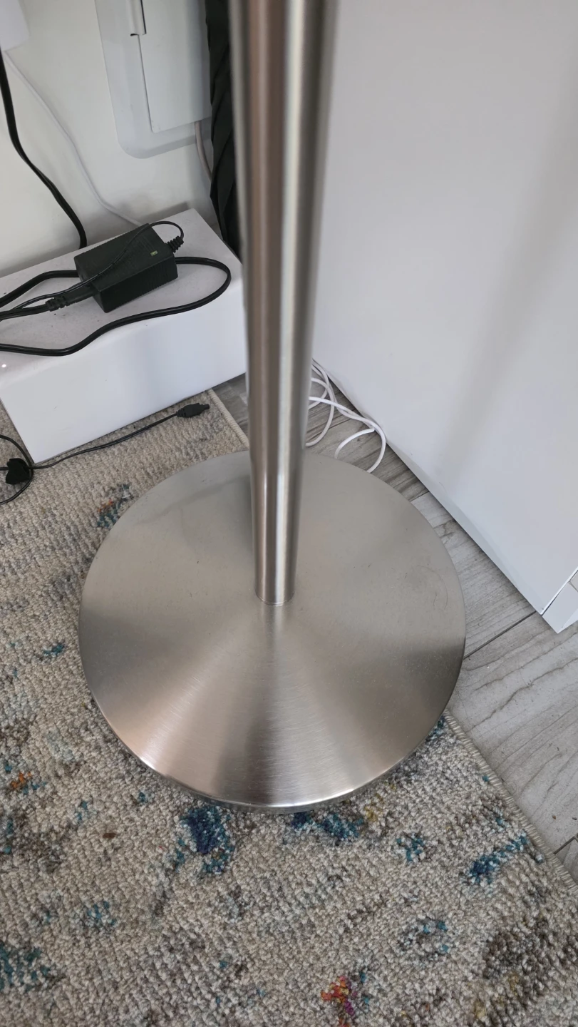 Metal Coat Rack - photo 3