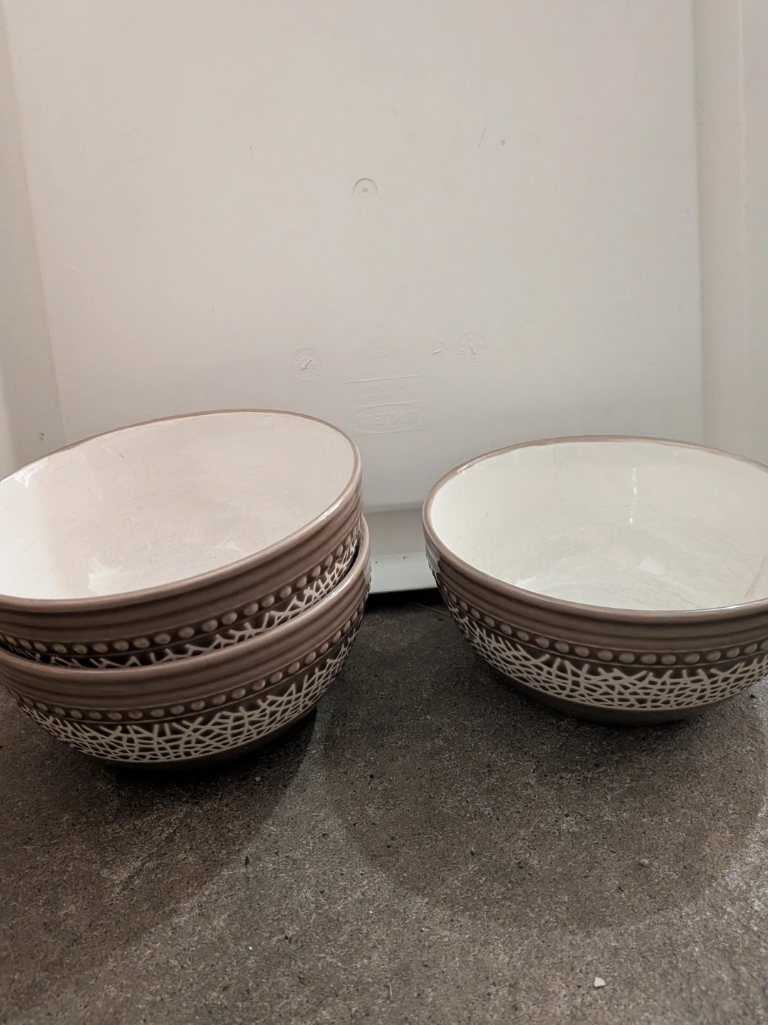 Set of 3 Decorative Ceramic Bowls ⚽