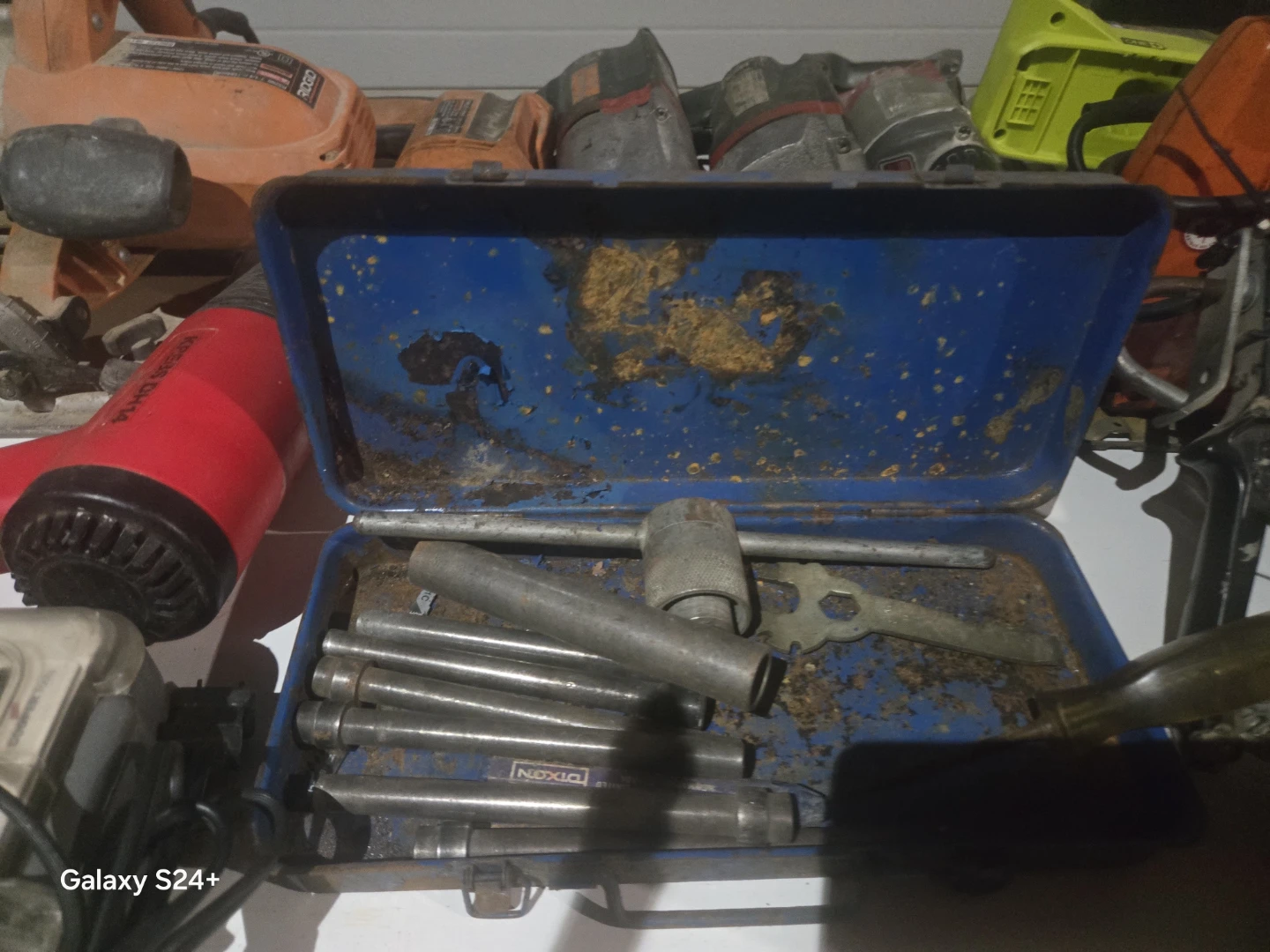 DIXON Tap and Die Set - photo 2