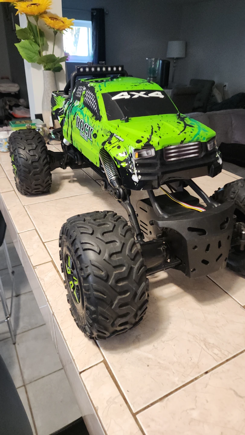 RC Rock Climber 4x4 Offroad Truck