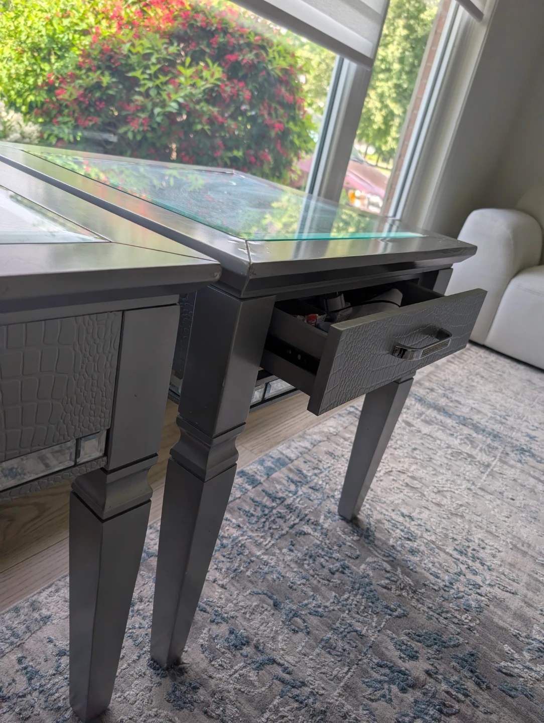 Side table - photo 2