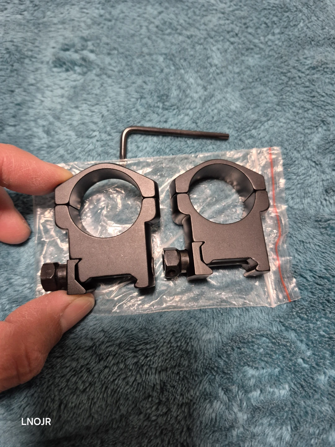 Rifle Scope Mount Rings with Allen Wrench