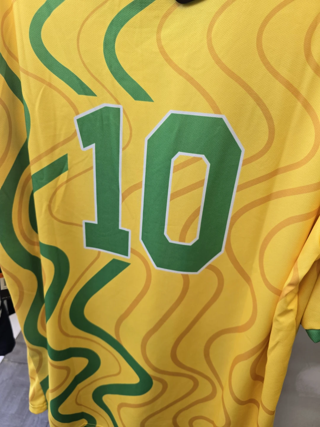 Title: Brazil Soccer Jersey 🇧🇷 - photo 3